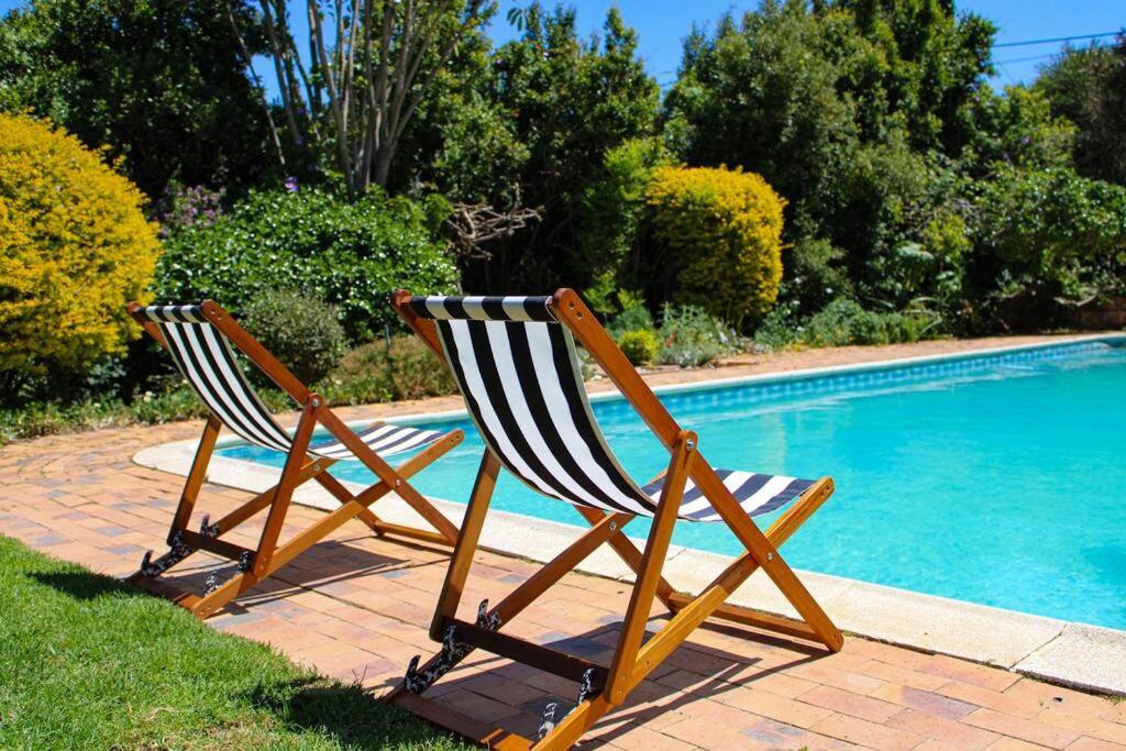 Holiday home Luxury Poolside Irene